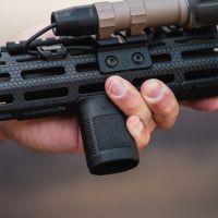 Magpul M-Lok SVG - Short Vertical Grip