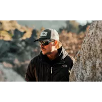 Wiley X ALPINE Captivate Polarised Green Mirror Lens / Matte Translucent Black Frame