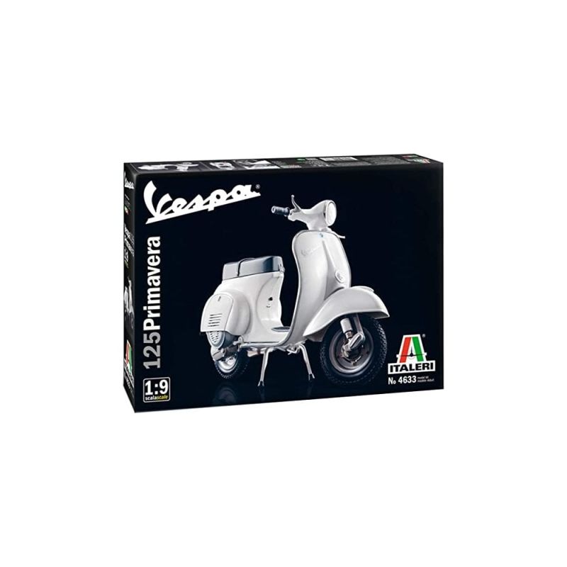 Italeri 1/9 Vespa 125 Primavera Scooter Model Kit